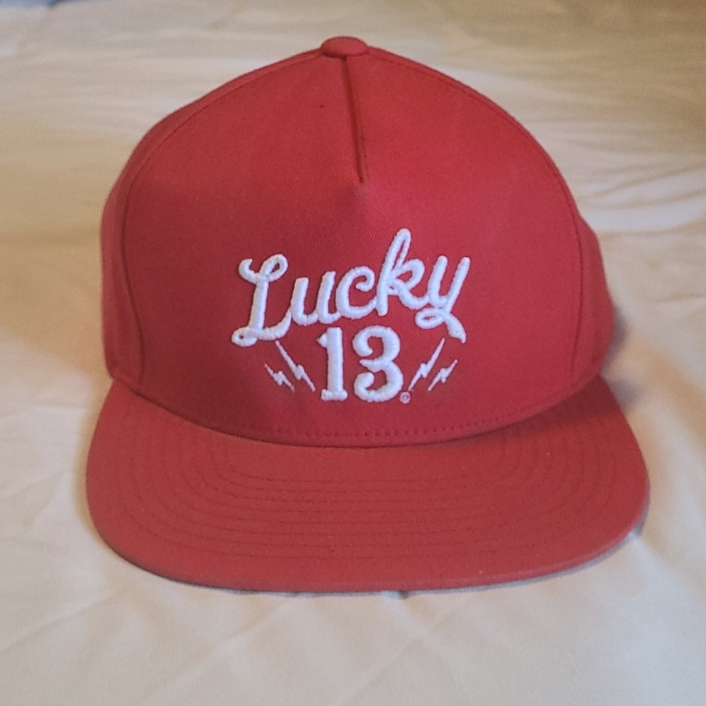 COPY - Lucky 13 snap back hat